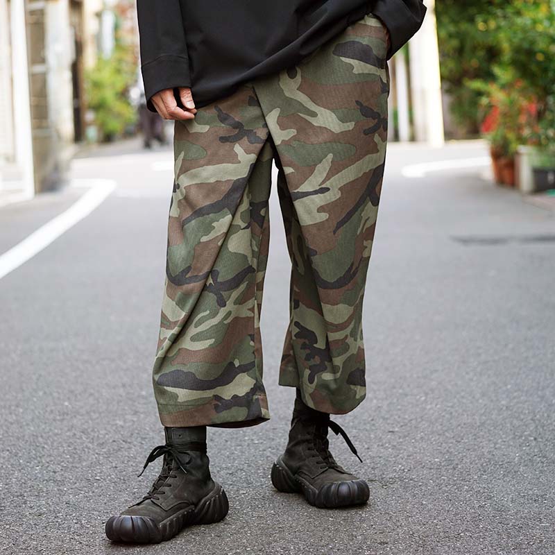 PT-NB121 B / DOUGI CROPPED CAMO– ccp